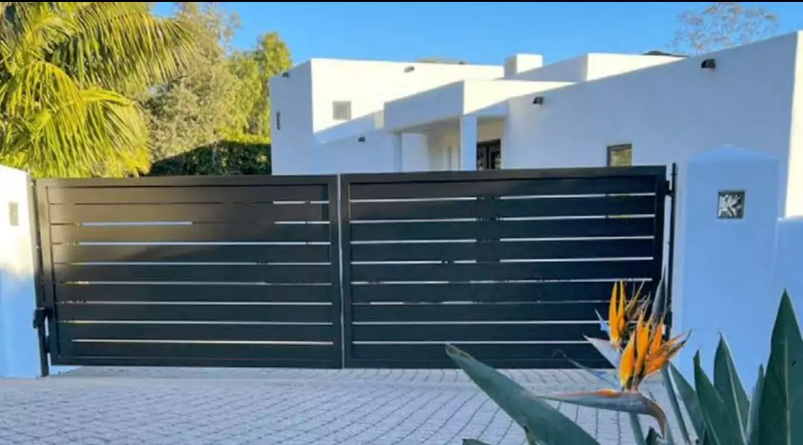 Driveway Gate Repair Miami, FL Electric Driveway Gate Repair